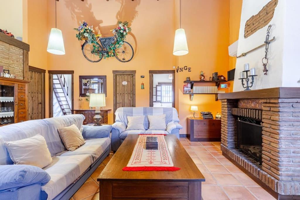 Only4You Country House Perfect Location To Visit Andalucia Casabermeja Eksteriør bilde